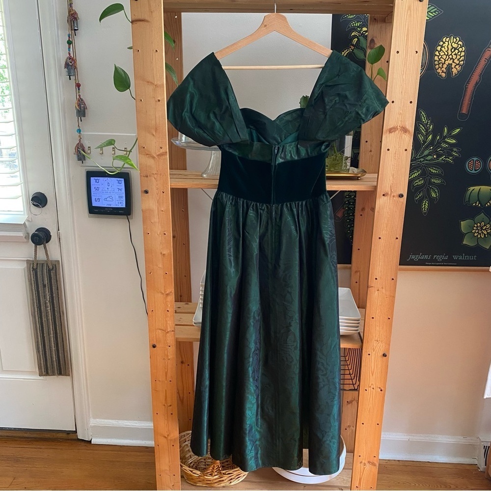 Vintage Laura Ashley Green Velvet Floral Taffeta Midi Dress Gown 8 - Picture 4 of 16